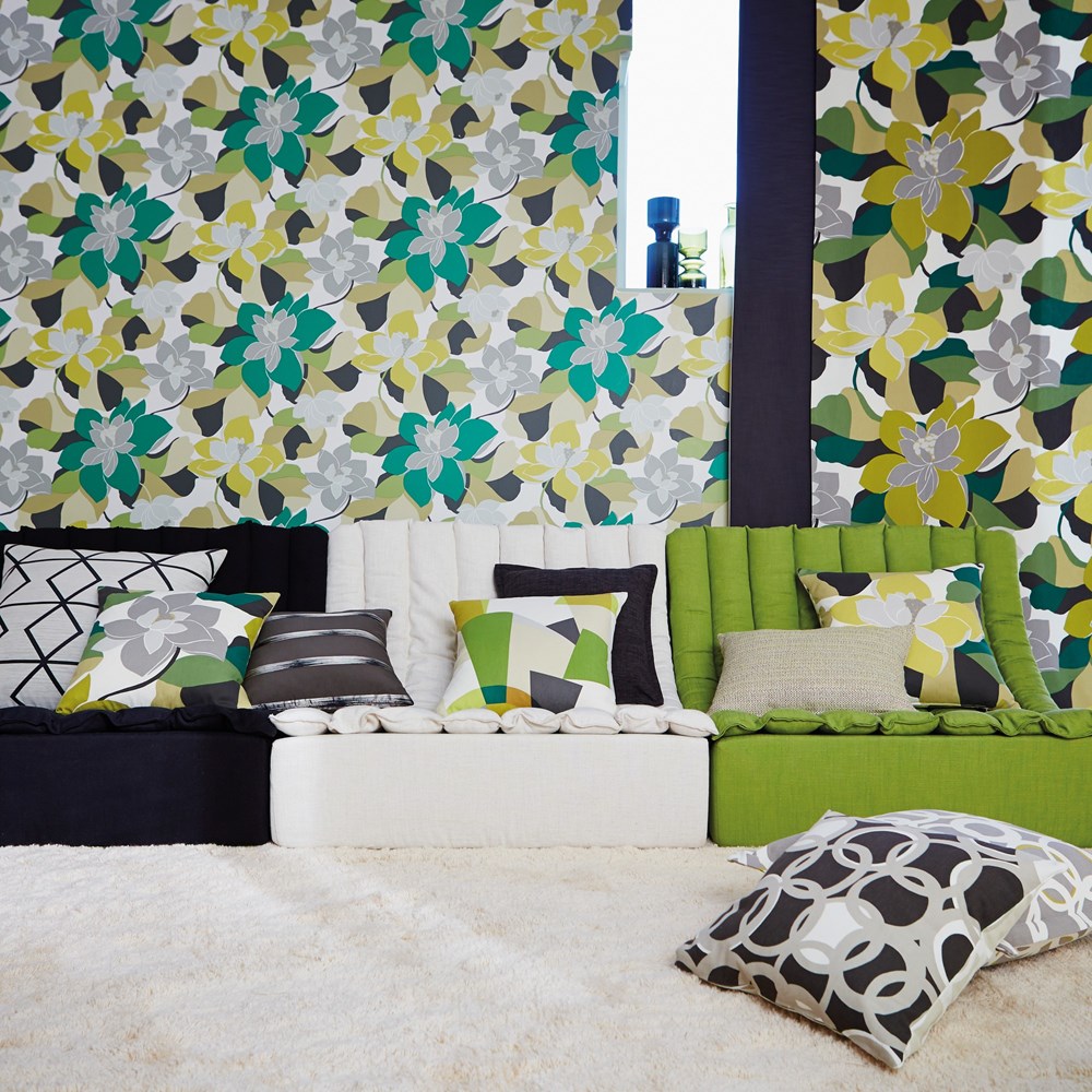 Diva Wallpaper 110861 by Scion in Leaf Moss Green